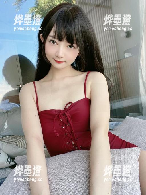定制你的视觉享受，似乎“51酱”的裸足在召唤