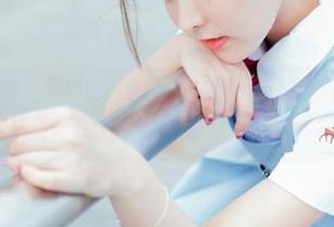 BoLoli菠萝社 – 原图走一波：柳侑绮Sevenbaby双人写真，随便一拍就像大片，真是让人无言。