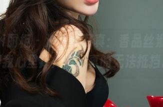 Ligui丽柜 – 汐汐的写真：香品丝滑，照得我心里痒痒的，真的无法抵挡。