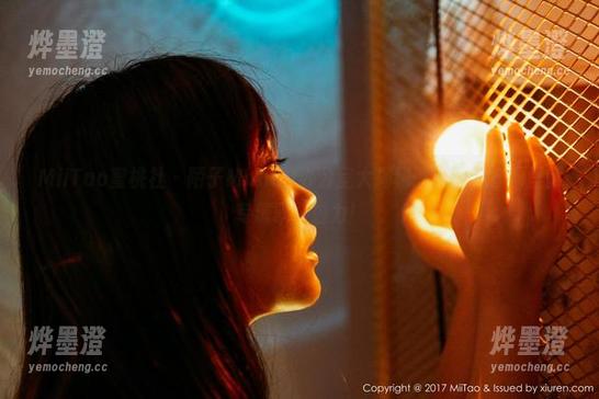 MiiTao蜜桃社 - 陌子Mandy办公室大揭秘：美图与套图里的专属职业魅力！