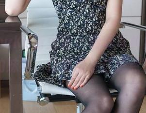 QingDouKe青豆客 – 最新写真集！艾小青的妹妹，让我忍不住想点赞！