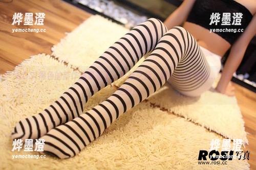 ROSI黑色的新作品集来了，更新之后，我的心情变得...复杂又美好！