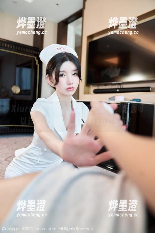 Xiuren秀人网-七七kiko Xiuren秀人网 - 这组红裙照片,怎么可以这么撩人啊,七七kiko真会拍!