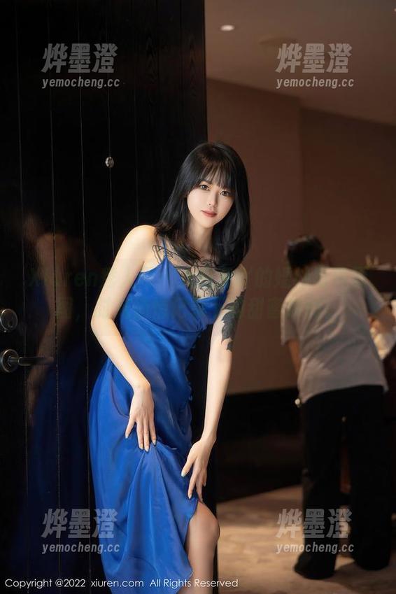 Xiuren秀人网 - 大白兔吖的婚纱写真原图，时光悄悄记录下的甜蜜瞬间。