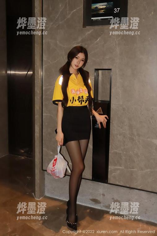 Xiuren秀人网-芝芝Booty Xiuren秀人网 - 全套芝芝Booty旗袍丝袜美腿图片,有这种腿,我觉得我能一直看下去!