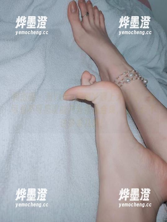 微密圈 - 当YuYu超甜丫遇上大自然：那可是不可思议的户外作品合集，让人忍不住多看几眼！