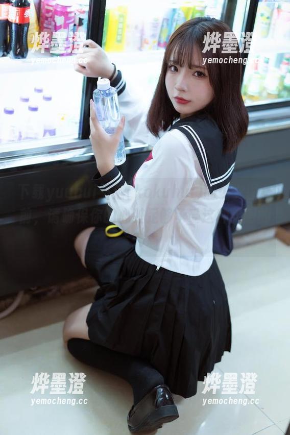 下载yuuhui玉汇(kokuhui)的少女图集前，请确保你的心脏足够承受这种甜蜜的刺痛