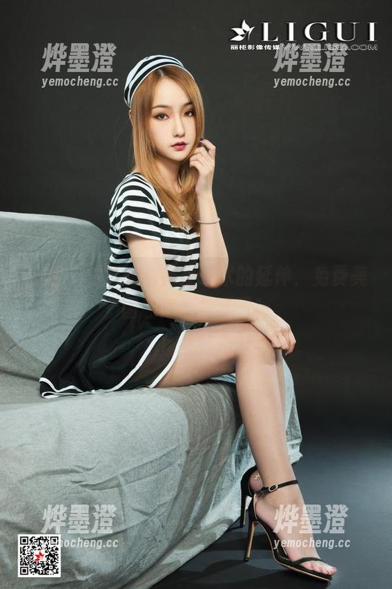 丽柜 - 然然的棉袜是艺术的延伸，免费美图让你心醉不已！