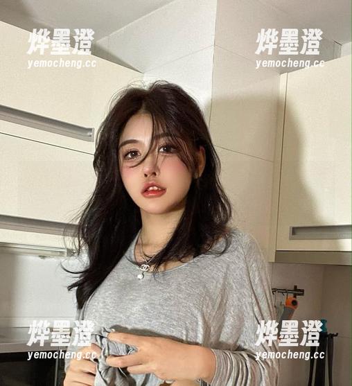 微密圈 - 于芷晴的盛宴合集：身材与艺术的完美碰撞