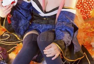 连体衣其实是个艺术品吗？千寻大人给了我重新定义！原图资源太吸引人了！