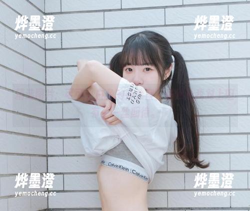 精选图片：可可小白兔的办公室，居然让我对上班有了一丝期待。