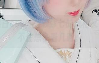 最新黑白cos，名赖弥七的风格又让人忍不住想多看几眼。
