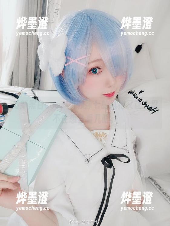 最新黑白cos，名赖弥七的风格又让人忍不住想多看几眼。