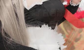 这次小仓千代w穿了白色修女服，瞬间让人感觉心灵被洗净了！新照片更新～快来看看！