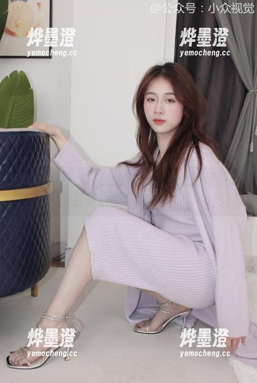 小众视觉 - 在艾迪的制服套图里，平淡的日子也能闪烁亮点！