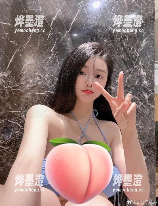 微密圈 - 在泳池放松身心：左公子666最新图库里的轻松瞬间