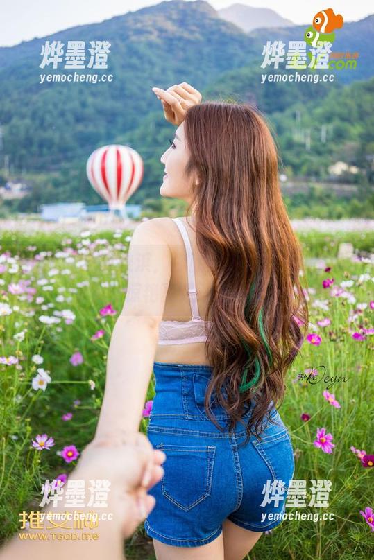 推女神 - 莫雅淇，你就是这样的女神？原图下的惊艳真是让人有点懵！