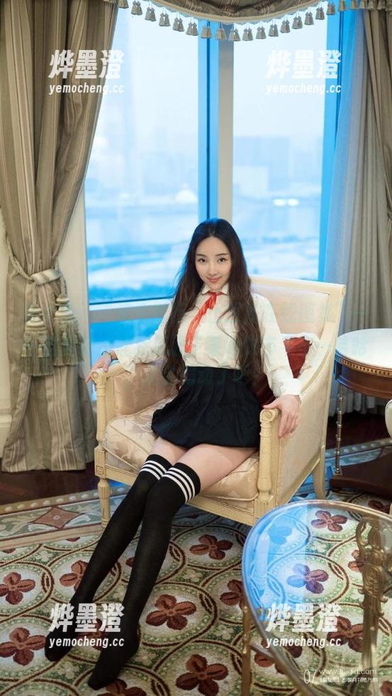 推女郎 - “皮衣随行，土豆姐在线图集”——这些姿态让我想起了某种股市牛市…哈哈，太会煽动了吧！
