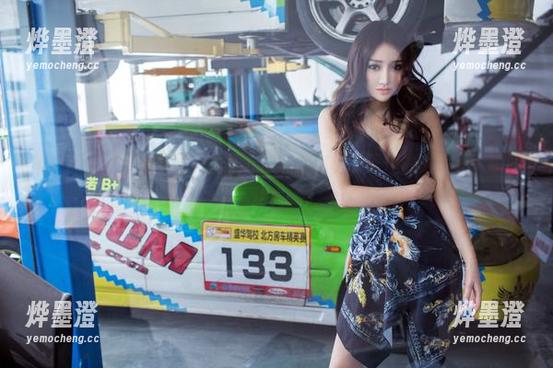 推女郎 - 这不是梦吧？松果儿的私拍写真，天使的光芒让人瞬间迷失。