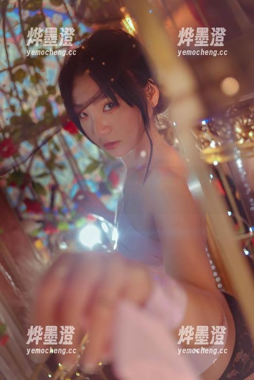 是青水女王的写真美图，真是太值得一看了！