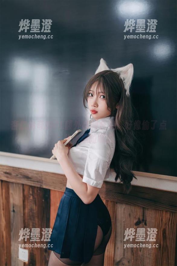 杏仁曲奇的OL额外时间合集：好像偷了点儿休息的味道