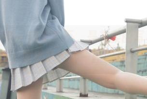 梦丝女神 – 修女？不，是苏柔的写真分享，清新中透着一丝调皮。