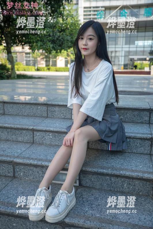 梦丝女神 - 莹仙女的粉粉写真合集，告诉我你不想偷偷收藏它的理由！