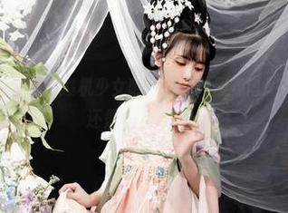 从此以后，我只相信爆机少女喵小吉的虚假赛博朋克美图，人生还是有点趣的！