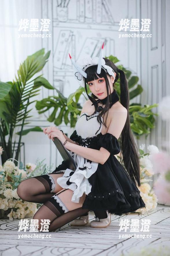 瓜希酱免费写真开箱术：艾米莉亚姿态，真是有毒