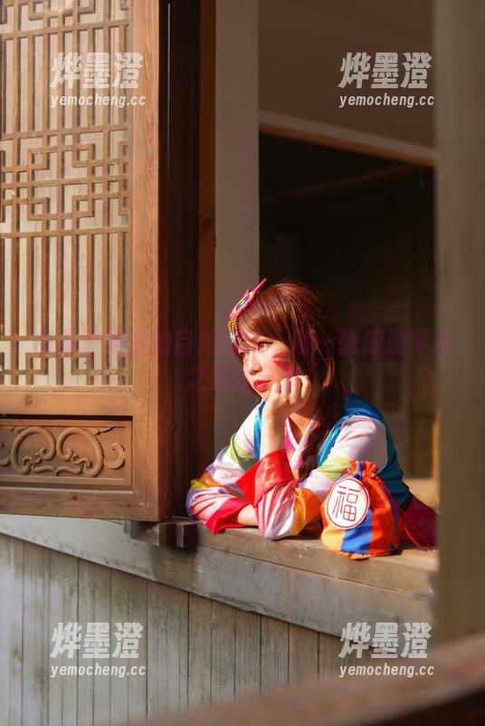 白易子教主的自拍魔法：每一张都是写真之旅的分享