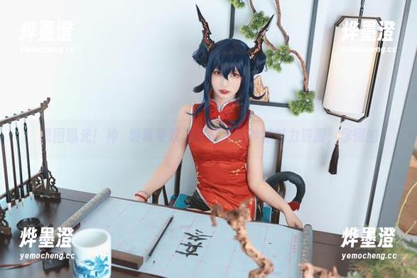 原图曝光！神楽坂真冬双马尾背后的神秘魅力资源，你懂的