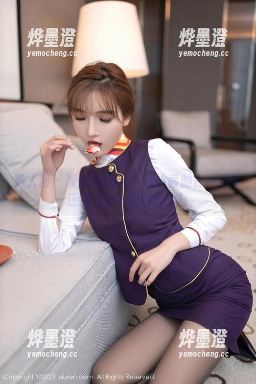 秀人网 - 原图很real！鹿小茜的白丝竟然还有无圣光的杀伤力！