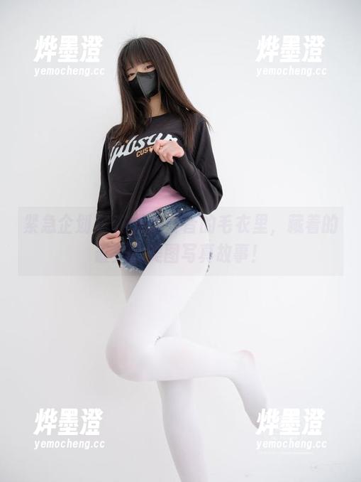 紧急企划-龙崎聆音 紧急企划 - 在龙崎聆音的毛衣里,藏着的最美的美图写真故事!