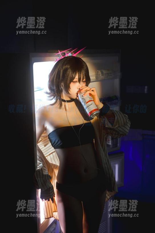 纸悦Etsu_ko 收藏!纸悦Etsu_ko的优香睡衣,让你的图库多一份高清的‘冲击’