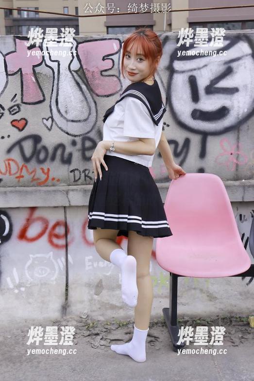 绮梦摄影 - 安吉拉和她的礼服，图集中竟然藏着这样的故事？