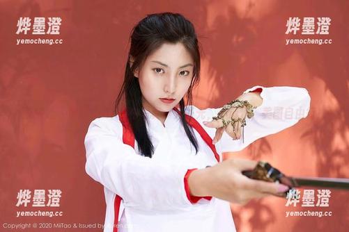 蜜桃社 - 琳琳ailin黑白写真：无圣光，不造作，美图自由行！