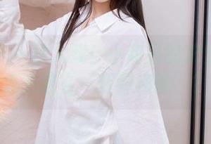 袜啵啵 – 一秒入戏！小甜豆的护士服写真怎么这么‘药到病除’？