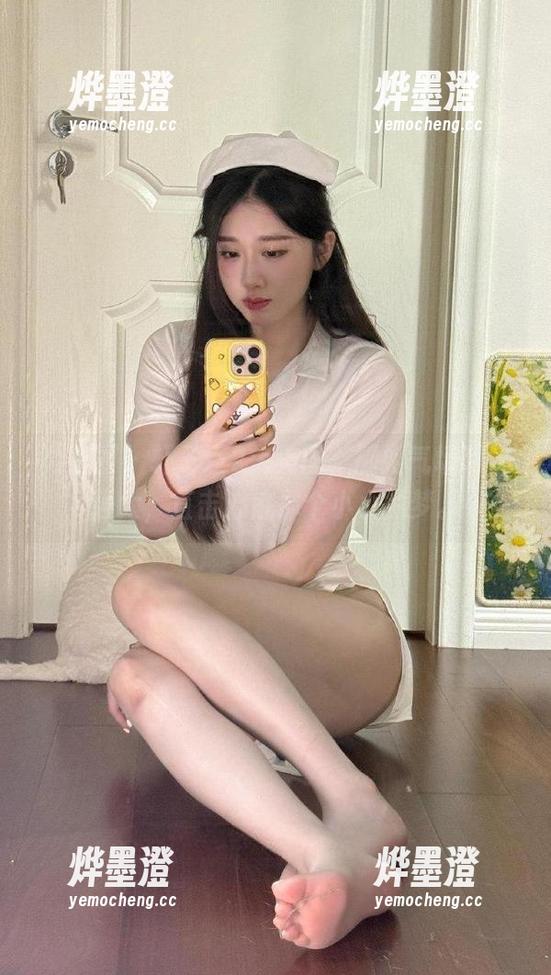 微密圈 - 轩子巨2兔美图，御姐气场超级强大，直击心底那个小小的梦。