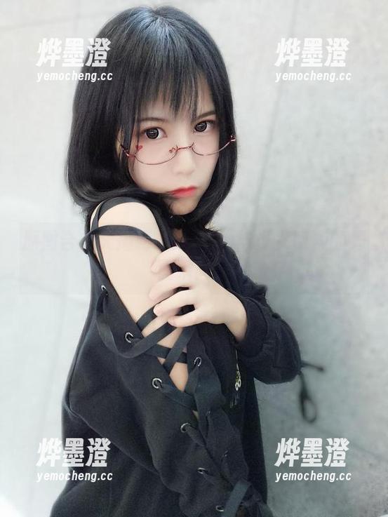 原图合集大揭秘：逐月Su与少女阿狸的绮丽瞬间！