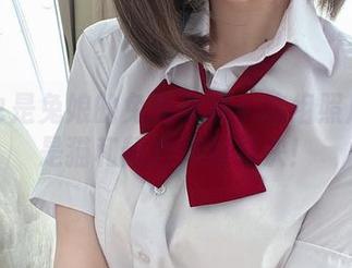阿包也是兔娘的兔兔来袭：这组照片简直是猫和鼠的终极对决！