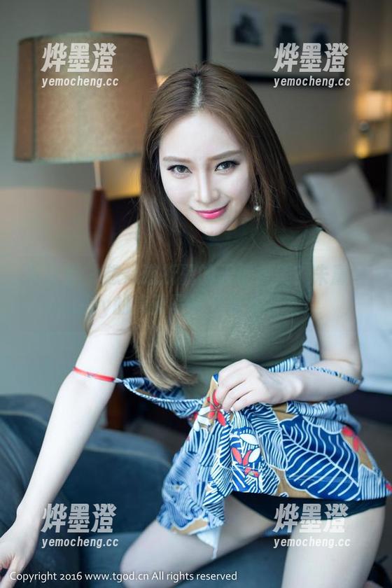 青豆客 - 想知道折翼的天使多美？朱赢Molly的高清写真集给你答案！