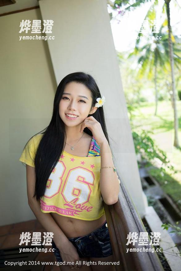 青豆客 - 梦娜Vanessa的高跟鞋故事：高清分享，真想直接走进画面里！