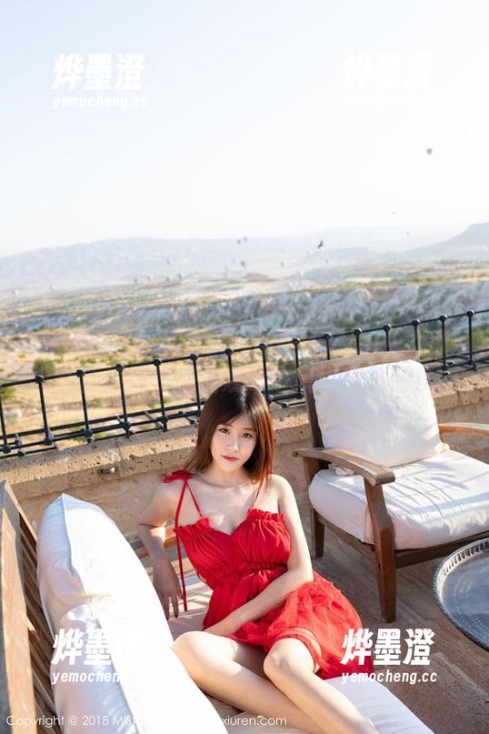 魅妍社 - 照片合集：糯美子Mini兔女郎，最新系列快来围观，这风格真是别致！