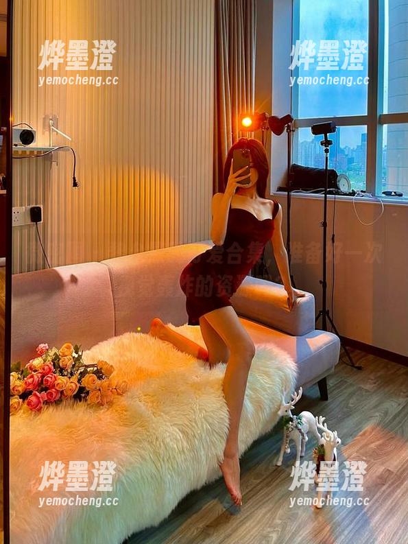 微密圈 - 黎允熙的可爱合集，准备好一次视觉轰炸的资源吗？